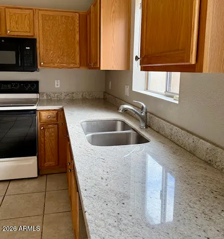 $1,795 | 16508 North 113th Avenue, Surprise, AZ 85378