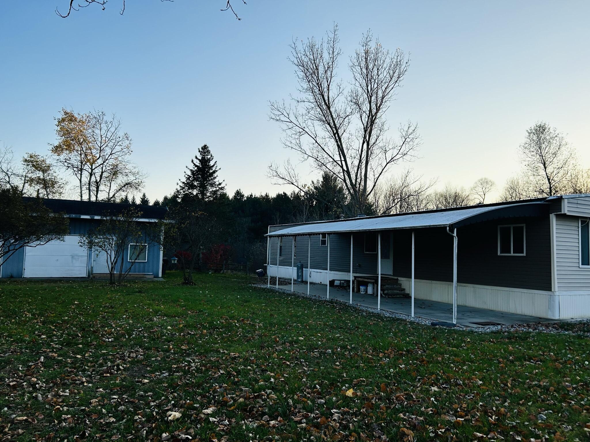5225 Edgar Road Six Lakes, MI 48886 - Photo 5 of 28 IMG_6790