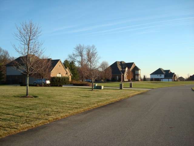 69446 Meadowbrook Lane Romeo, MI 48065 - Photo 8 of 14 31036262-7.JPG