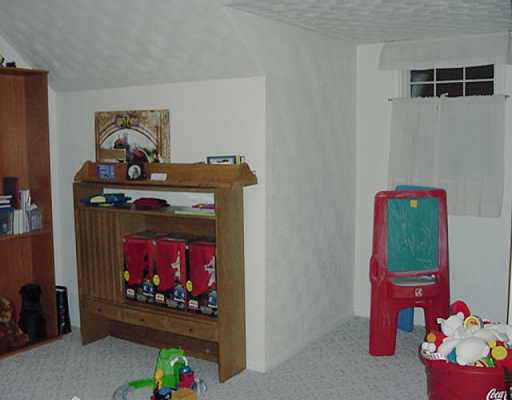 6717 Amber Road Fort Wayne, IN 46814 - Photo 6 of 8 Gallery Image 6