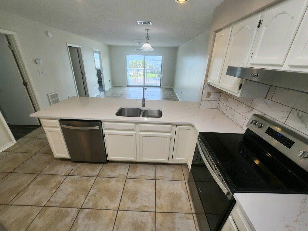 25861 Canal Road, Unit 29 Orange Beach, AL 36561 - Photo 6 of 22