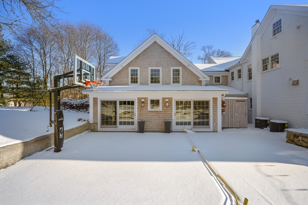 192 Clapp Road Scituate, MA 02066 - Photo 35 of 41