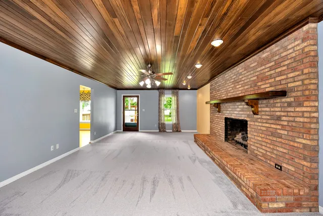 $549,900 | 213 Milton Road, Athens, AL 35611