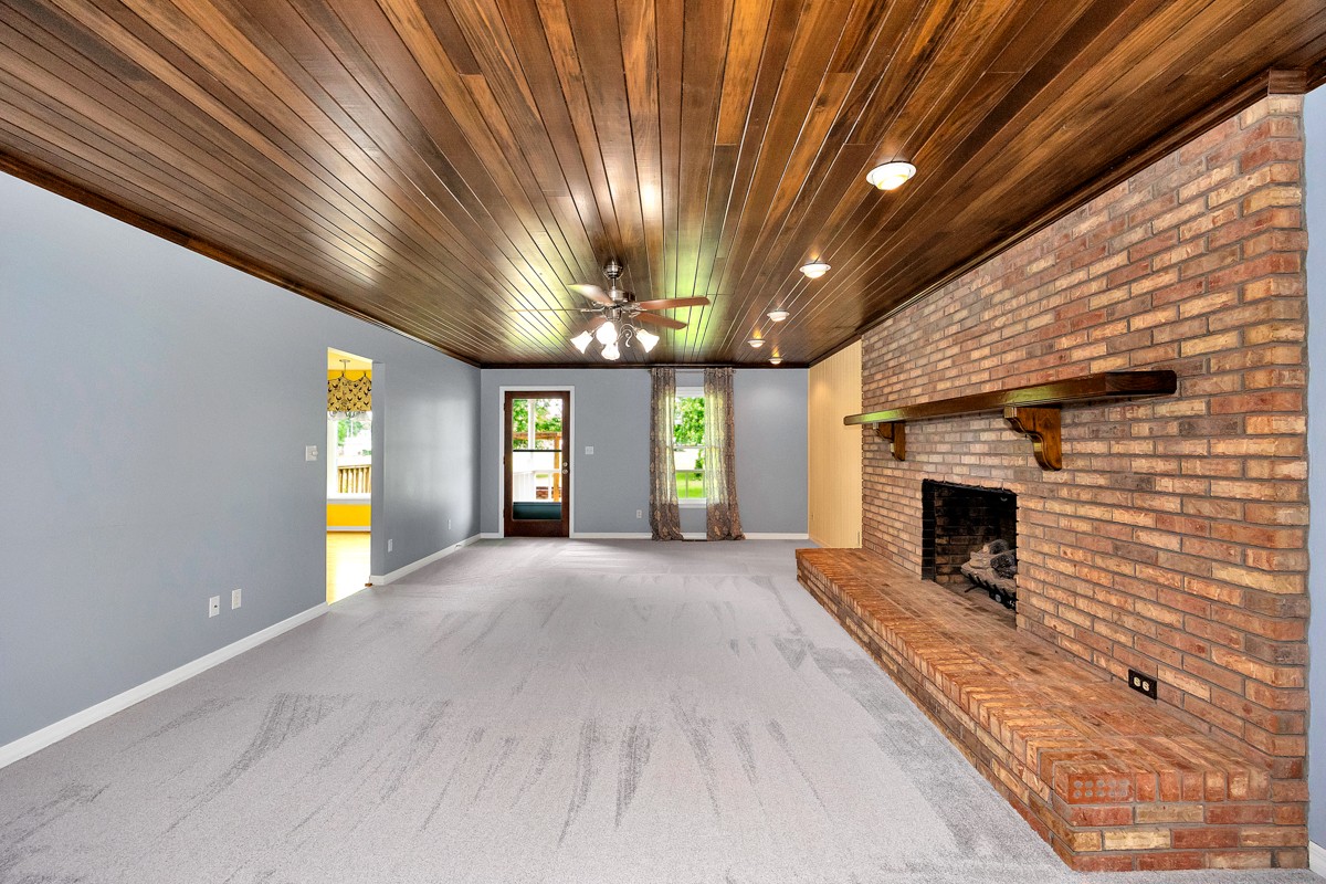 213 Milton Road Athens, AL 35611 - Photo 4 of 71