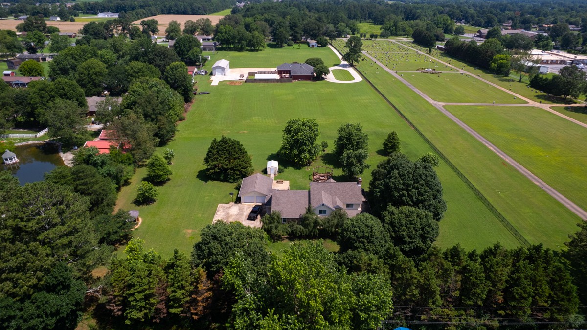 213 Milton Road Athens, AL 35611 - Photo 68 of 71