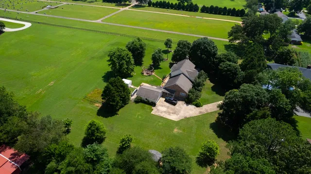 $549,900 | 213 Milton Road, Athens, AL 35611