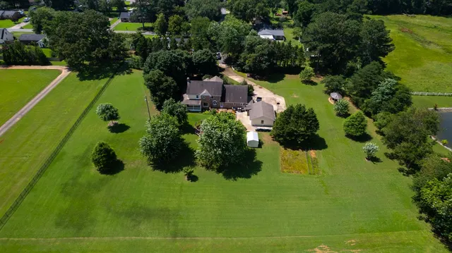 $549,900 | 213 Milton Road, Athens, AL 35611