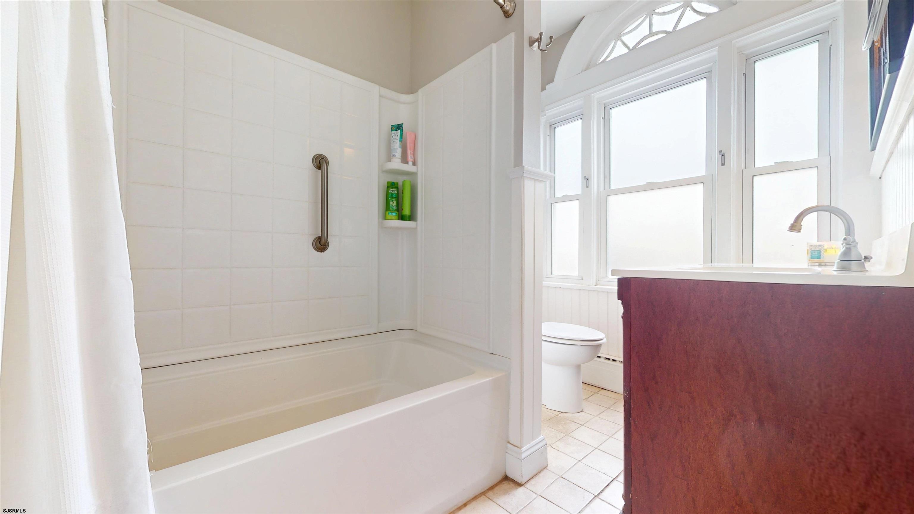 52 South Raleigh Avenue Atlantic City, NJ 08401 - Photo 23 of 60