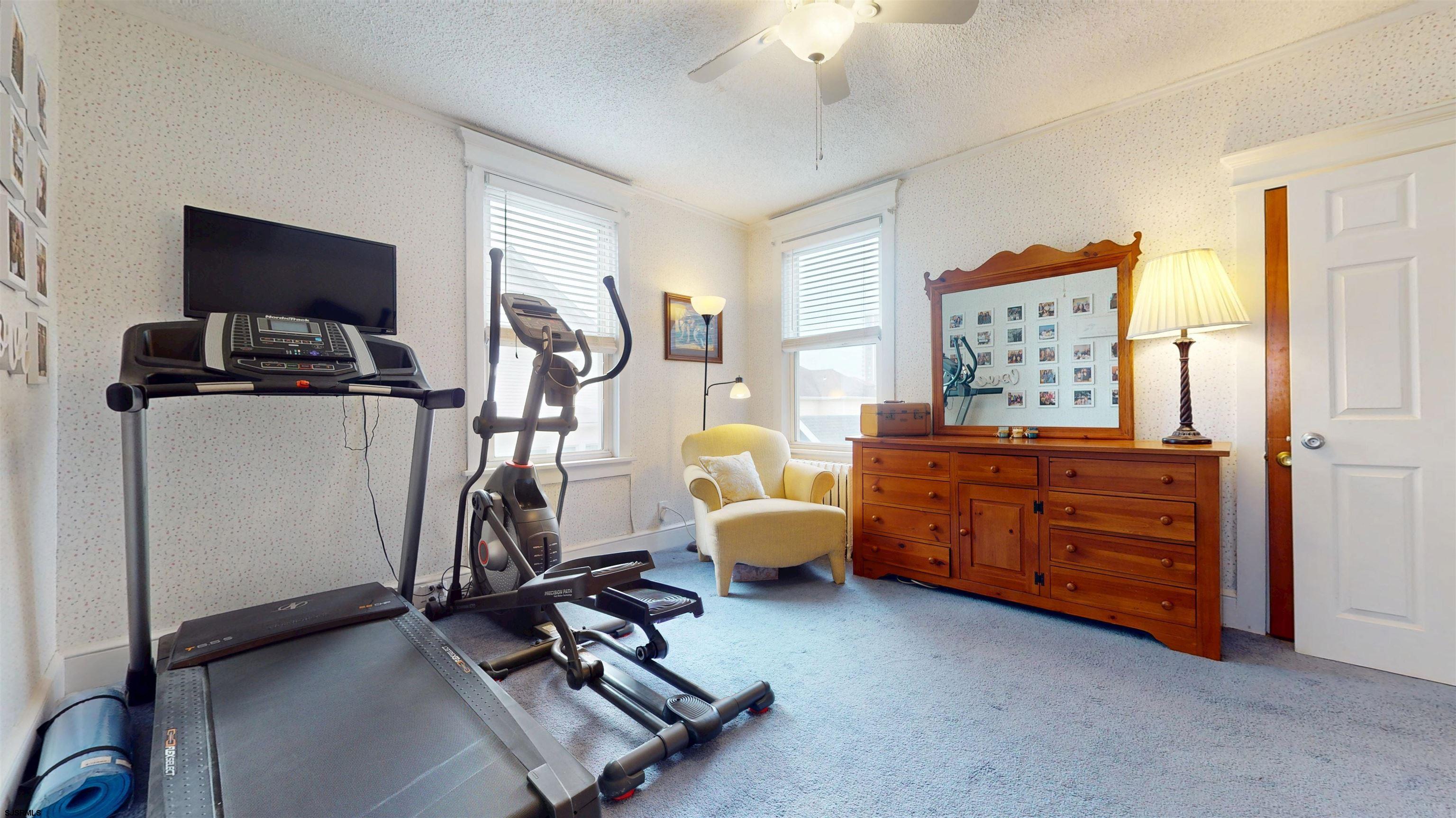 52 South Raleigh Avenue Atlantic City, NJ 08401 - Photo 25 of 60