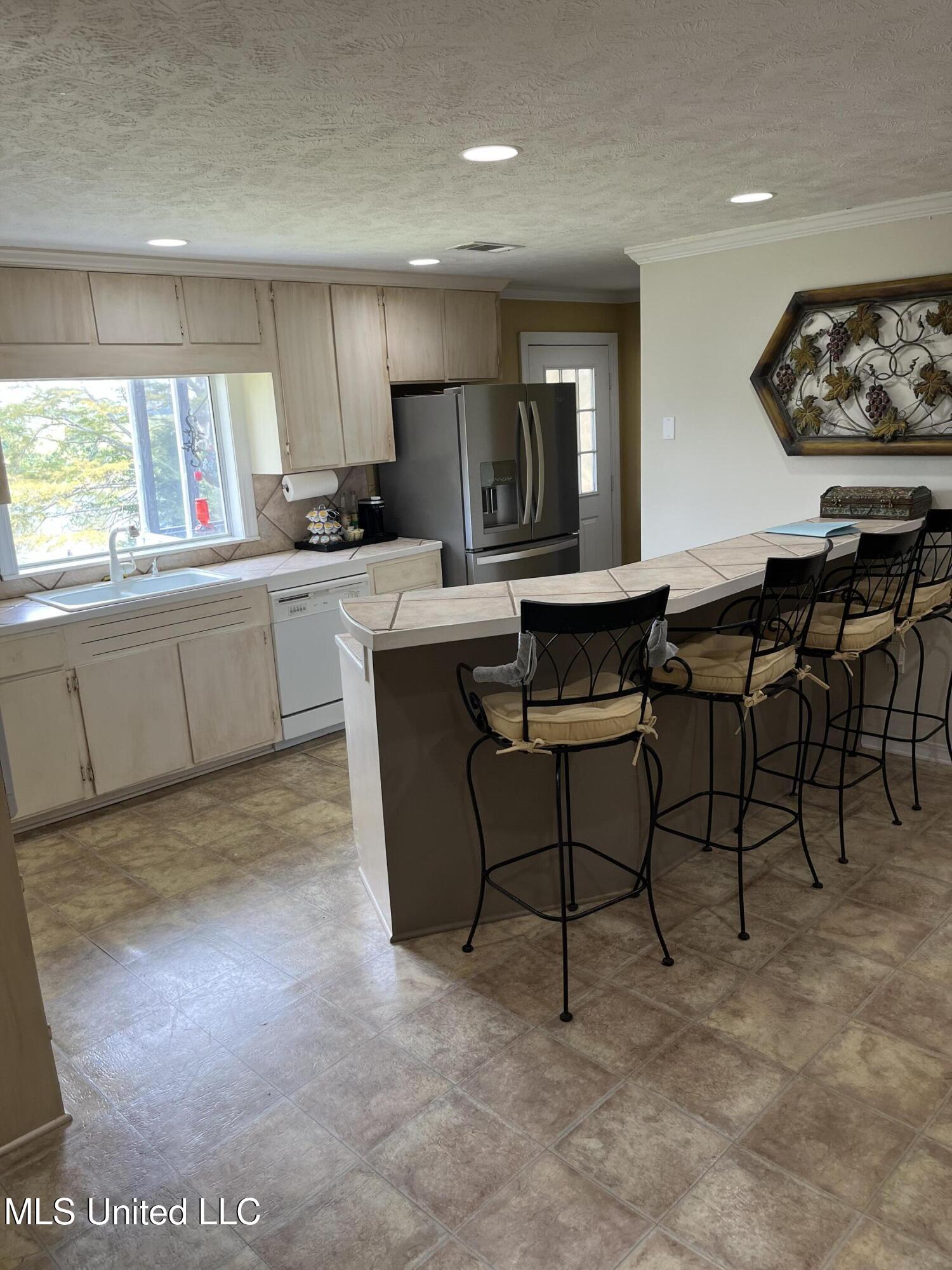 4345 Lake City Road Yazoo City, MS 39194 - Photo 4 of 14 IMG_2751