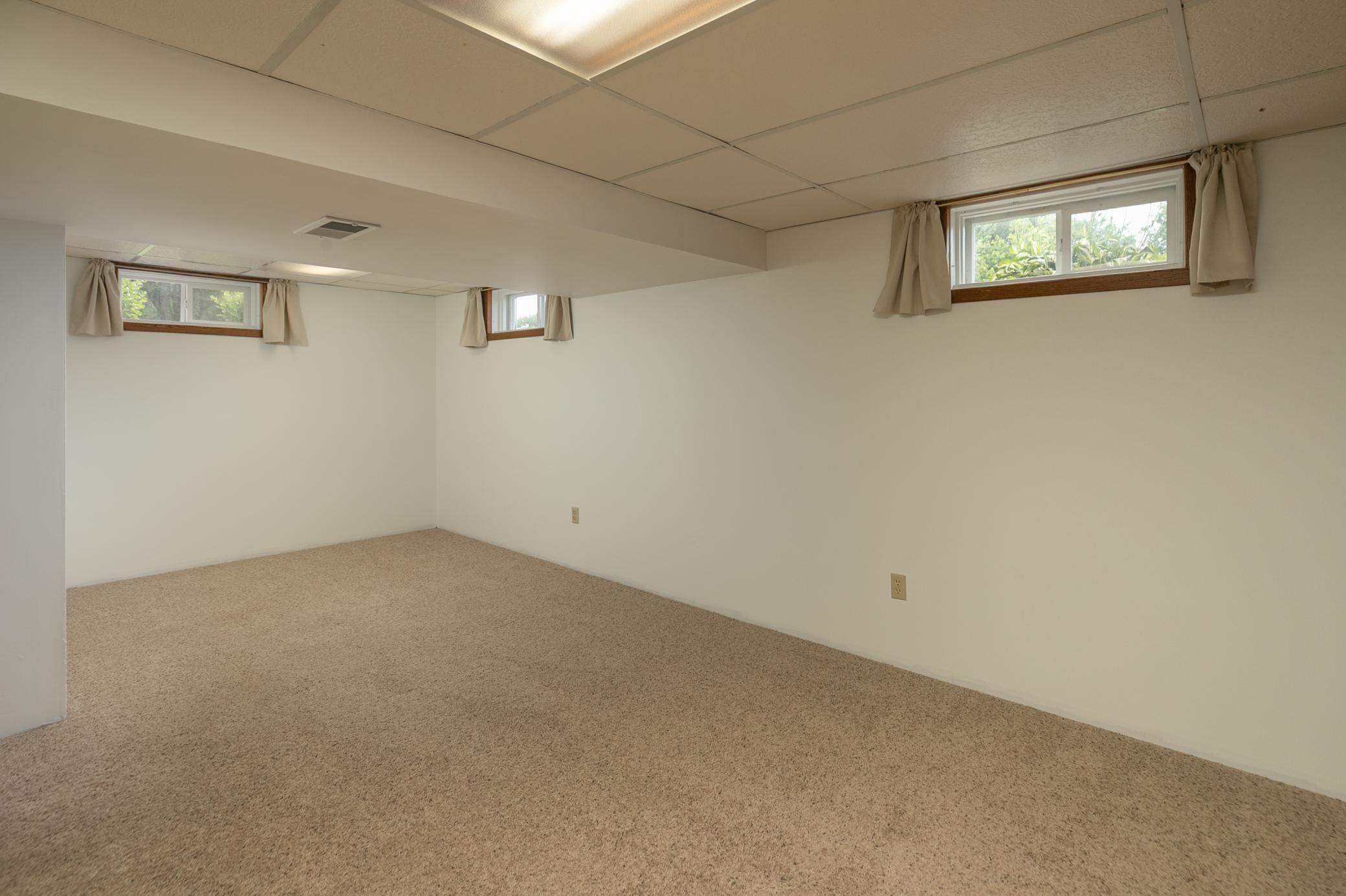 5160 14th Street Southeast Rochester, MN 55904 - Photo 27 of 50