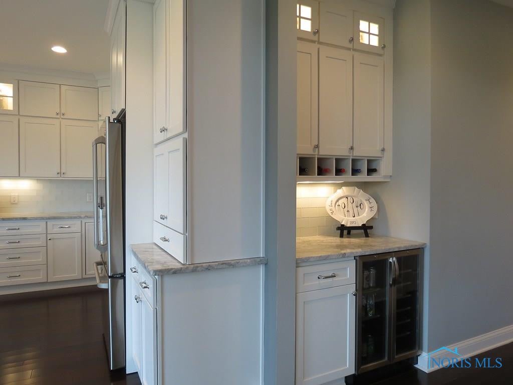 26066 Seminary Road Perrysburg, OH 43551 - Photo 16 of 36 Gallery Image 16