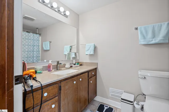 $365,000 | 22 Ashley Court, Inman, SC 29349