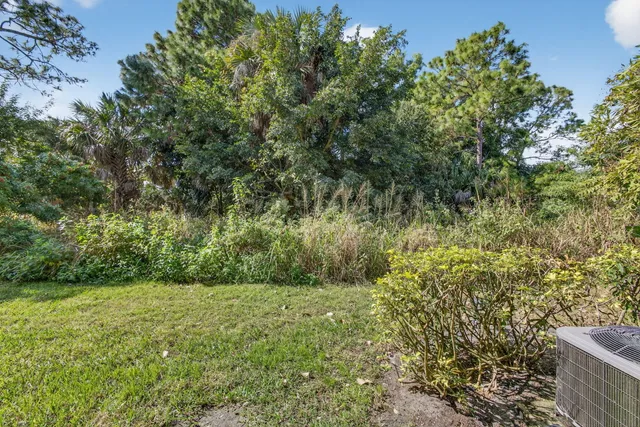 $2,200 | 59 Southeast Palermo, Unit 106, Stuart, FL 34994