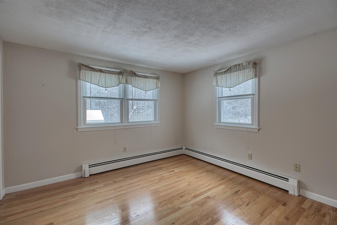 11 Kim Road Salem, NH 03079 - Photo 12 of 30 Gallery Image 12