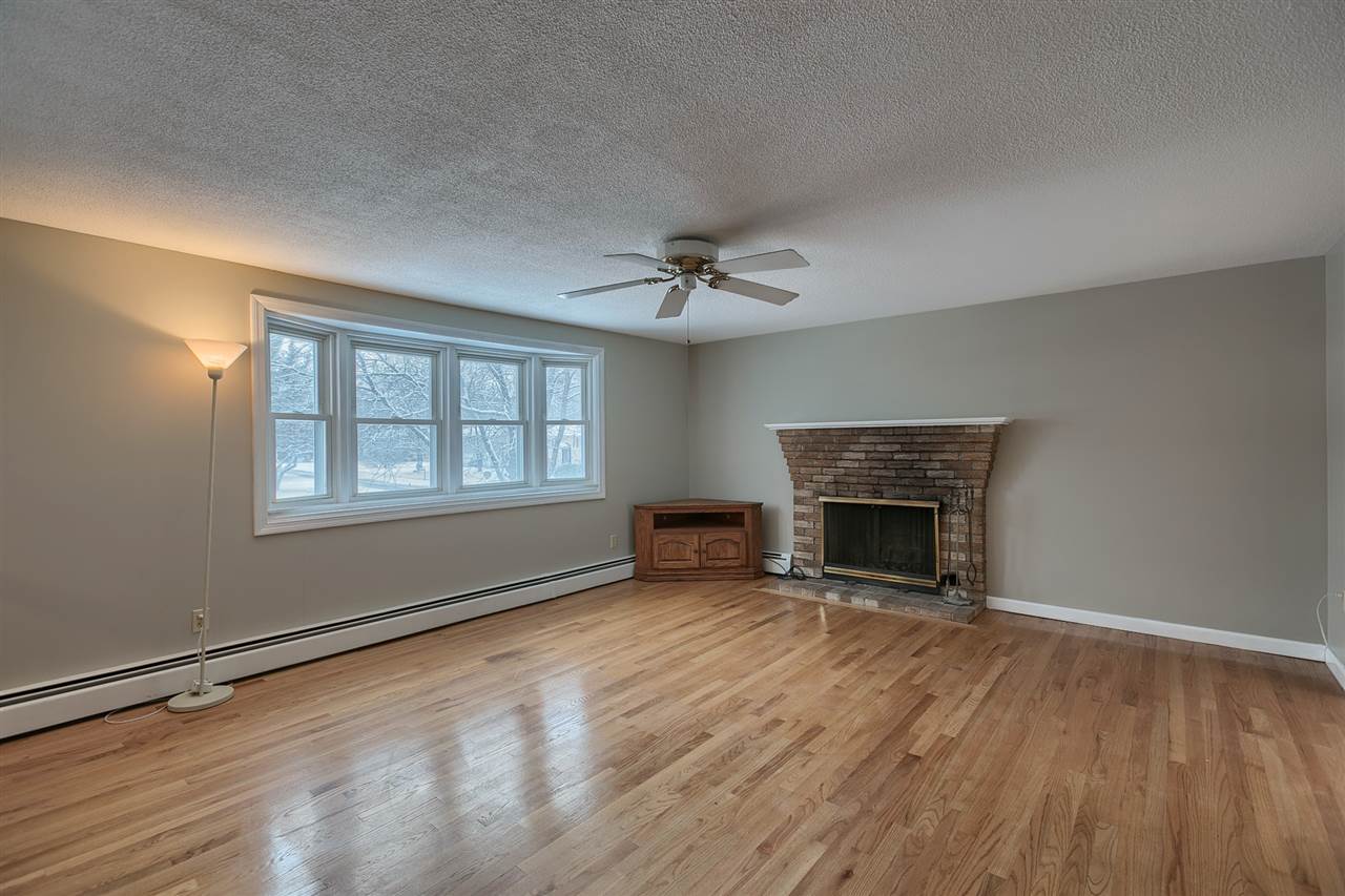 11 Kim Road Salem, NH 03079 - Photo 6 of 30 Gallery Image 6