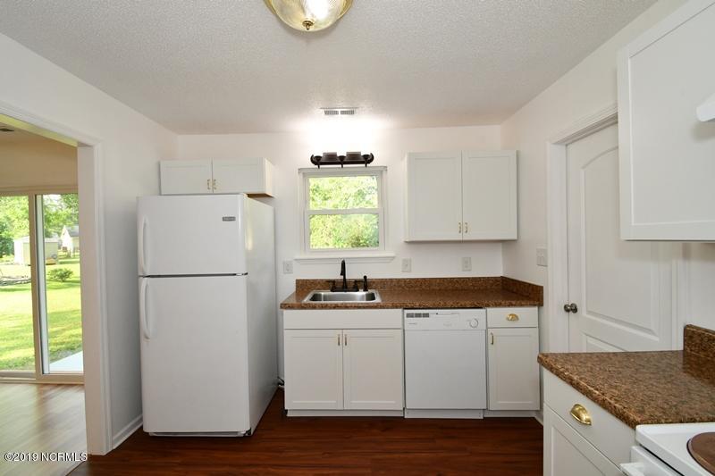 853 Mill River Road Jacksonville, NC 28540 - Photo 29 of 66 853 MILL RIVER (28)