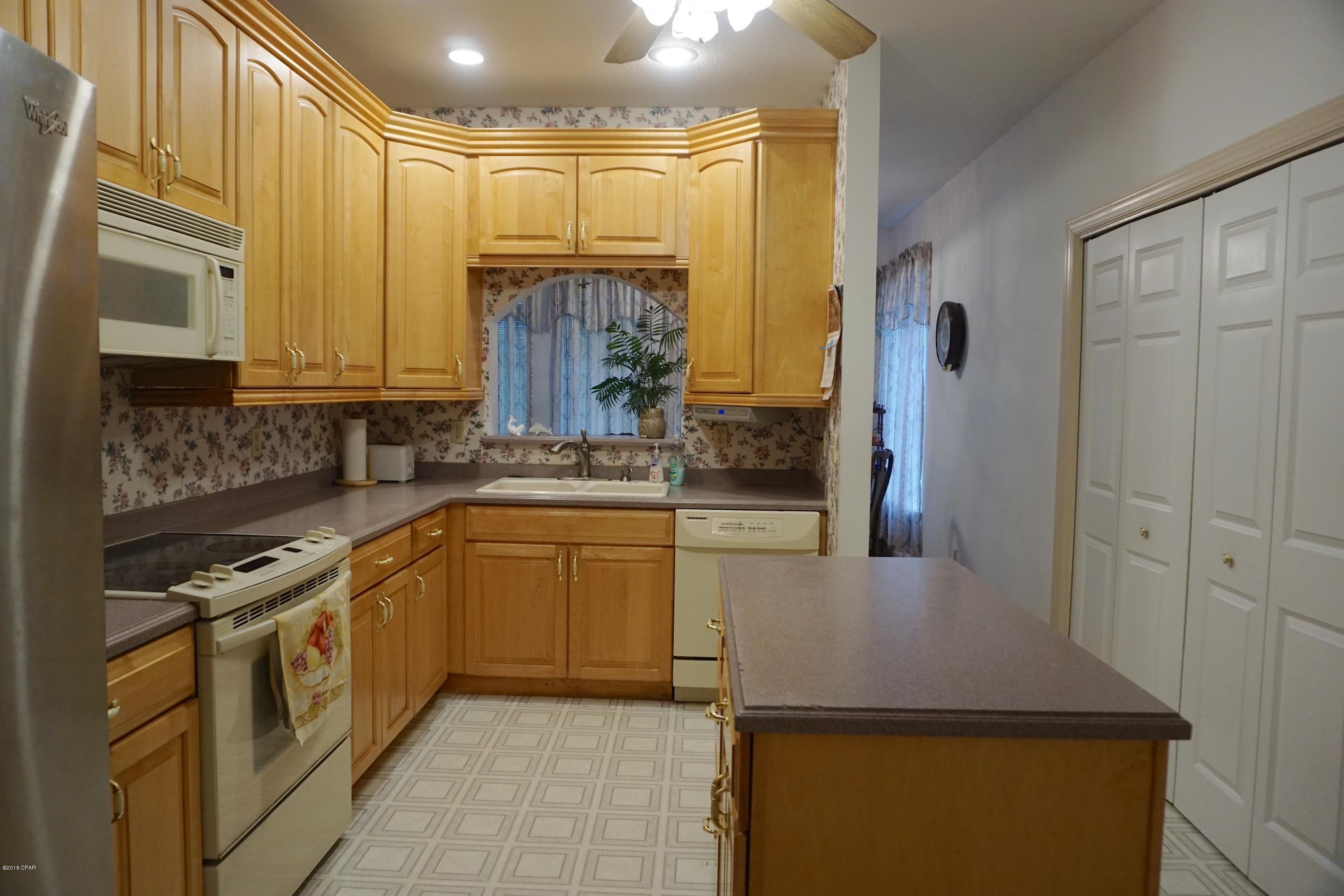 4684 Cliff Road Graceville, FL 32440 - Photo 25 of 75