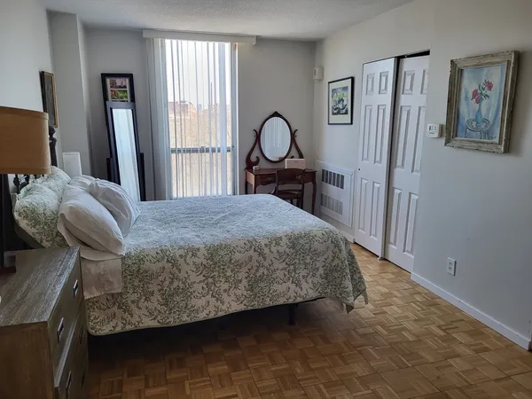 $4,200 | 33 Pond Avenue, Unit 805, Brookline, MA 02445