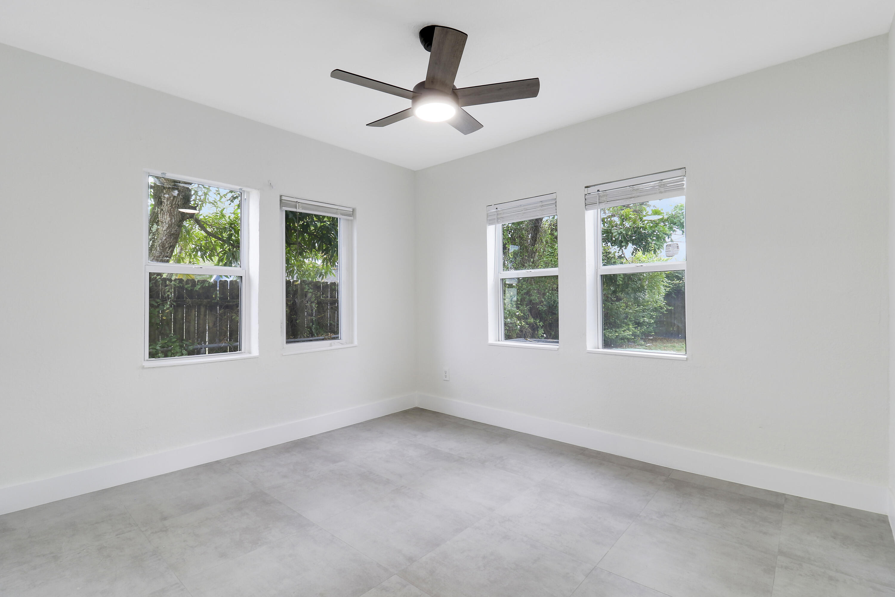 1243 West 26th Street Riviera Beach, FL 33404 - Photo 12 of 28 Primary Bedroom