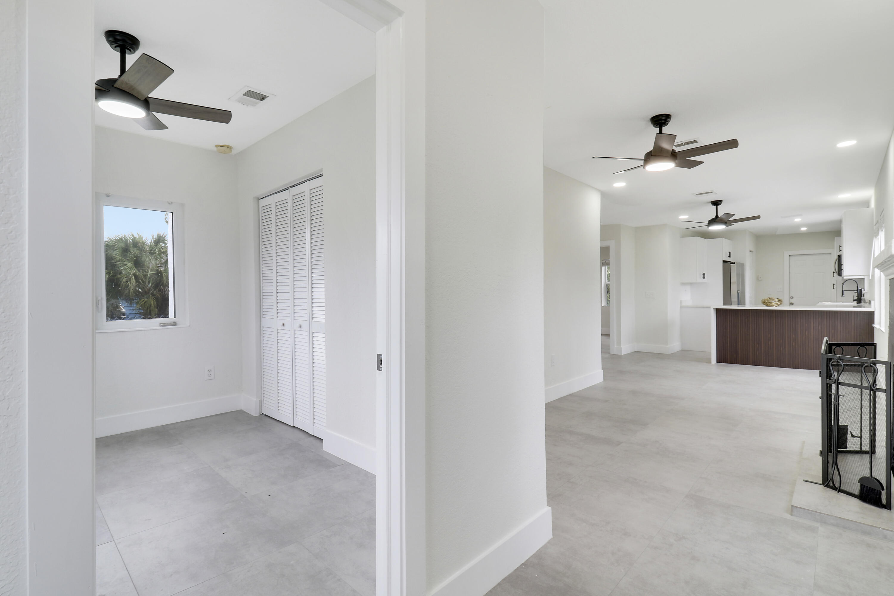 1243 West 26th Street Riviera Beach, FL 33404 - Photo 18 of 28 House-10