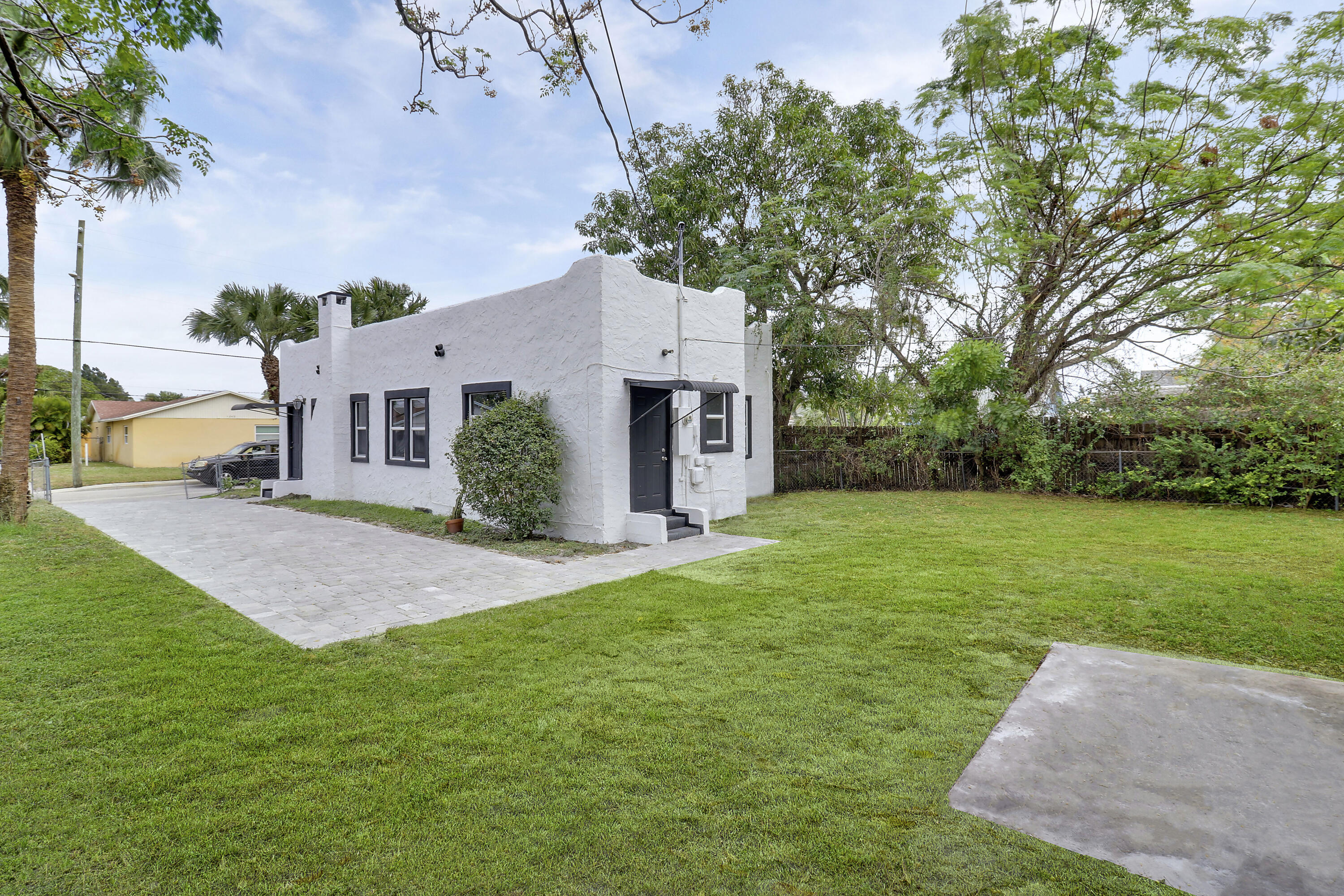 1243 West 26th Street Riviera Beach, FL 33404 - Photo 24 of 28 Back of the house