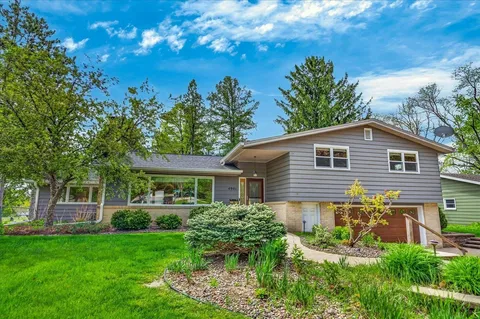 $785,000 | 4901 Waukesha Street, Madison, WI 53705