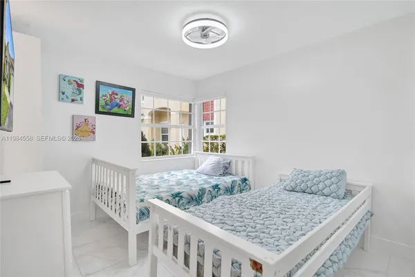 $3,900 | 11761 Northwest 12th Street, Pembroke Pines, FL 33026