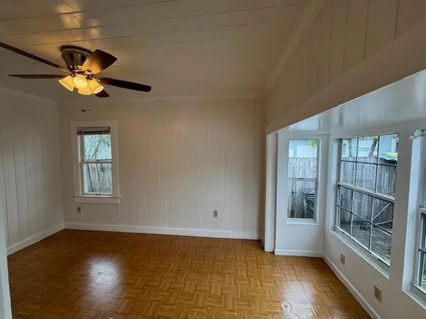$2,300 | 507 South D Street, Unit BUILDING 2, Lake Worth Beach, FL 33460