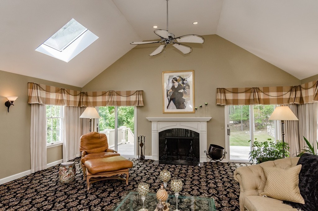 103 East Emerson Road Lexington, MA 02420 - Photo 11 of 29