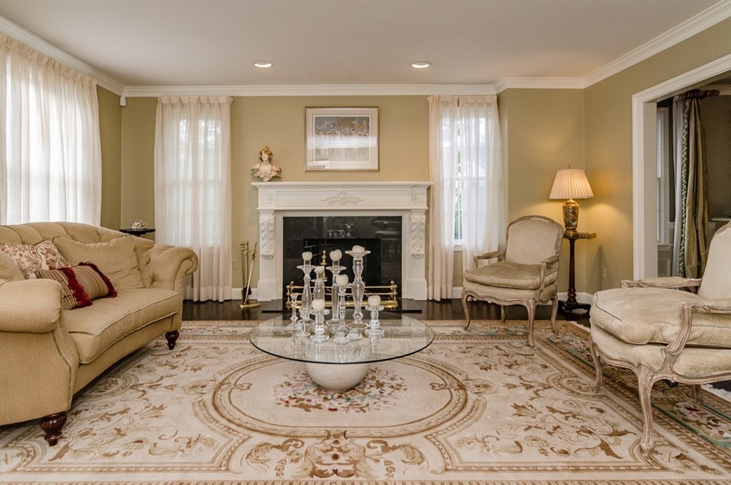 103 East Emerson Road Lexington, MA 02420 - Photo 3 of 29