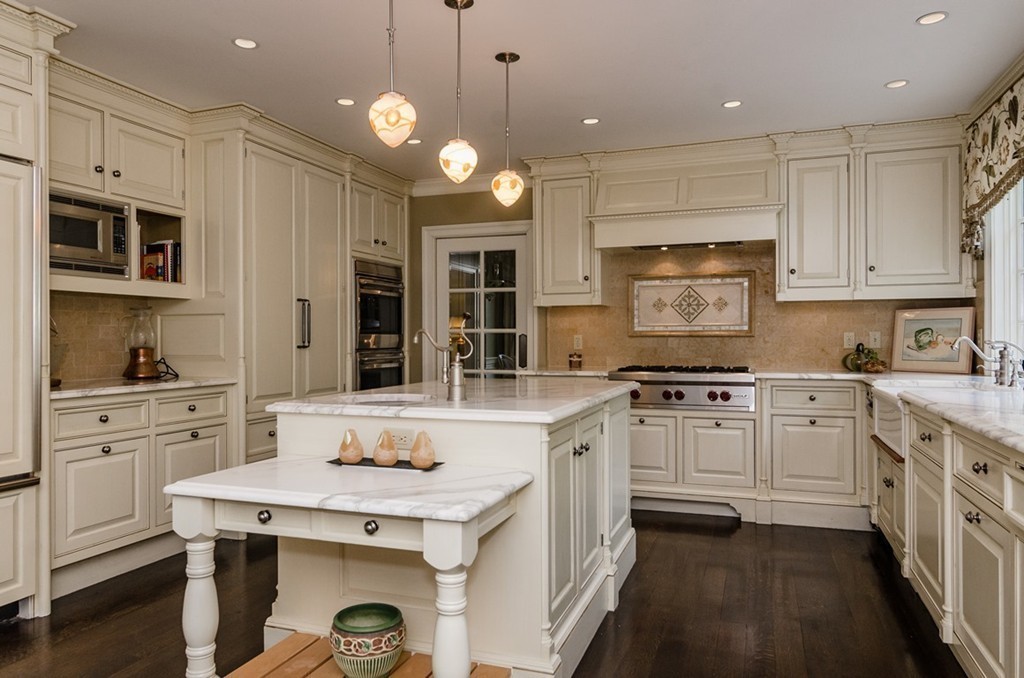 103 East Emerson Road Lexington, MA 02420 - Photo 5 of 29
