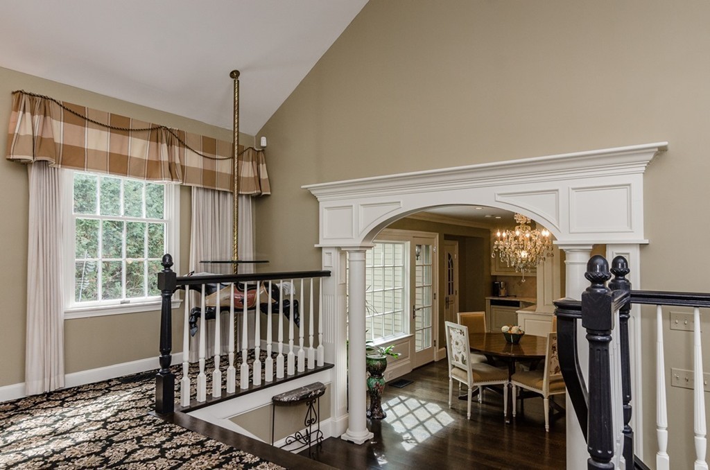 103 East Emerson Road Lexington, MA 02420 - Photo 10 of 29