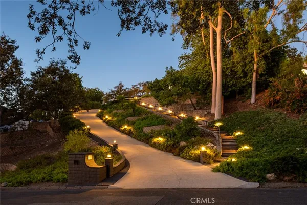 $7,950 | 954 Encino Vista Drive, Thousand Oaks, CA 91362