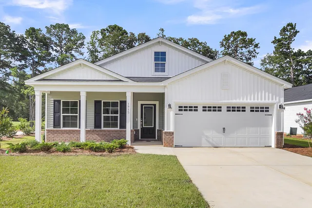 $290,000 | 1915 Deercreek Drive, Manning, SC 29102