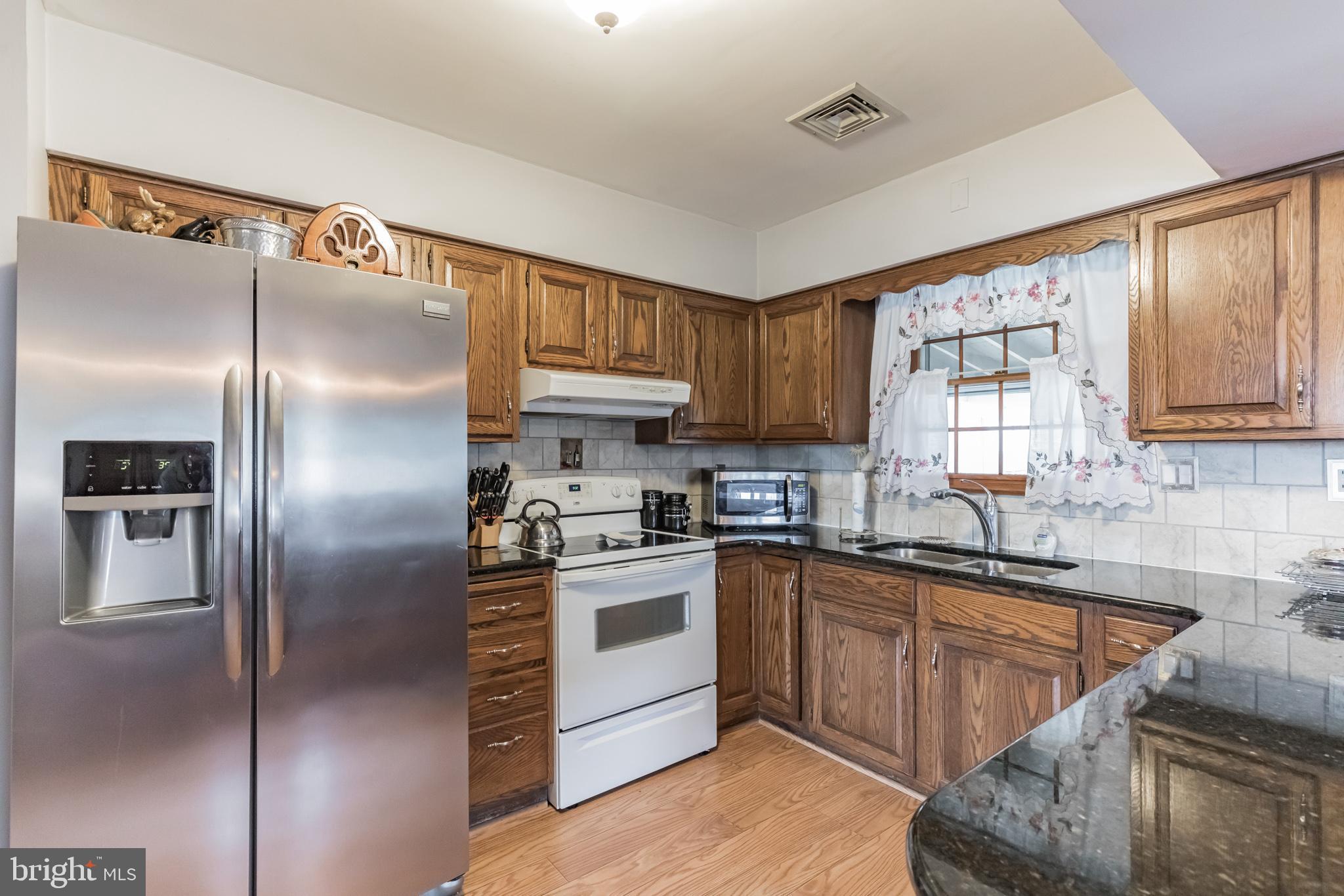 1045 Bridge Road Bensalem, PA 19020 - Photo 9 of 28 Gallery Image 9