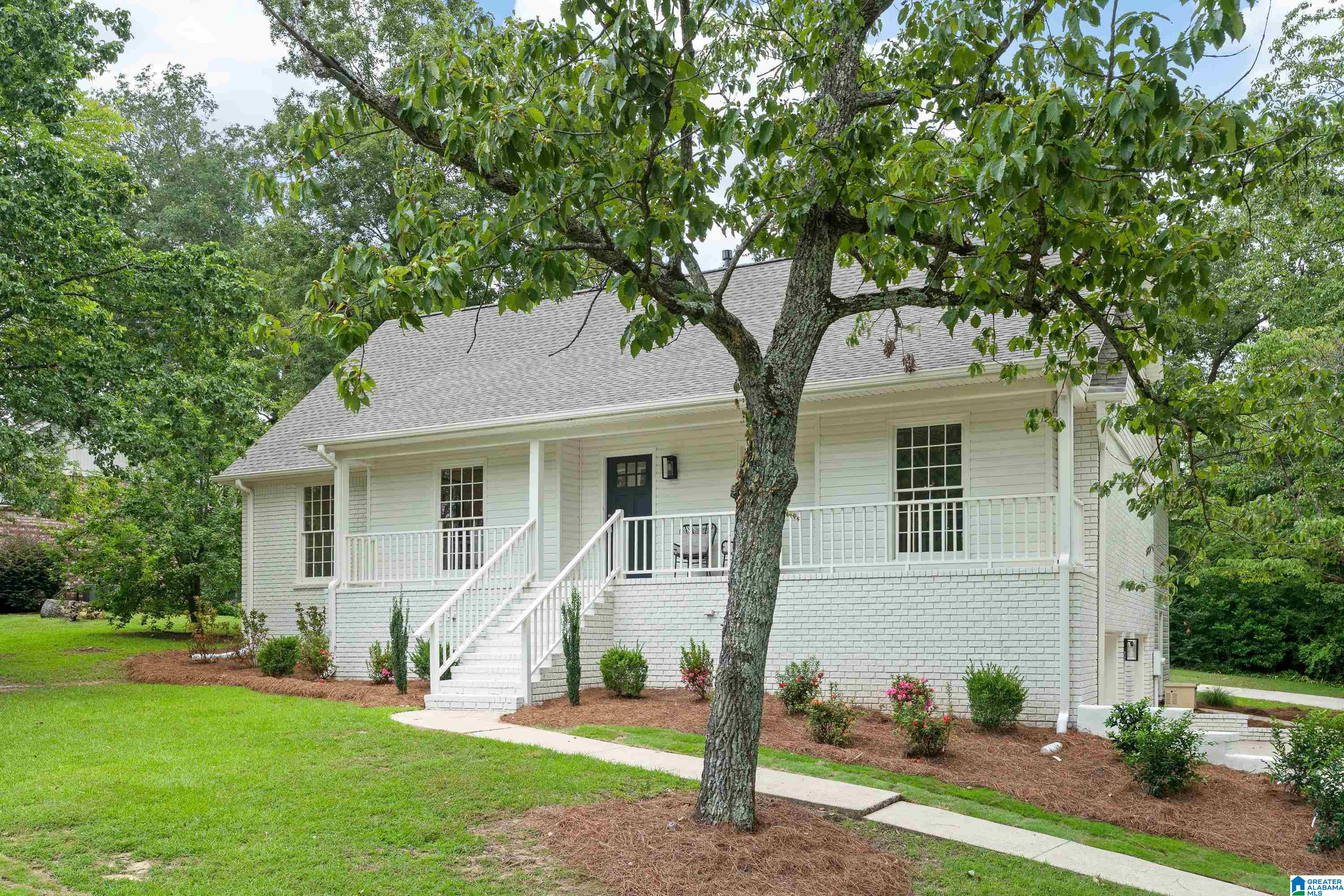 289 Shades Crest Road Birmingham, AL 35226 - Photo 3 of 56