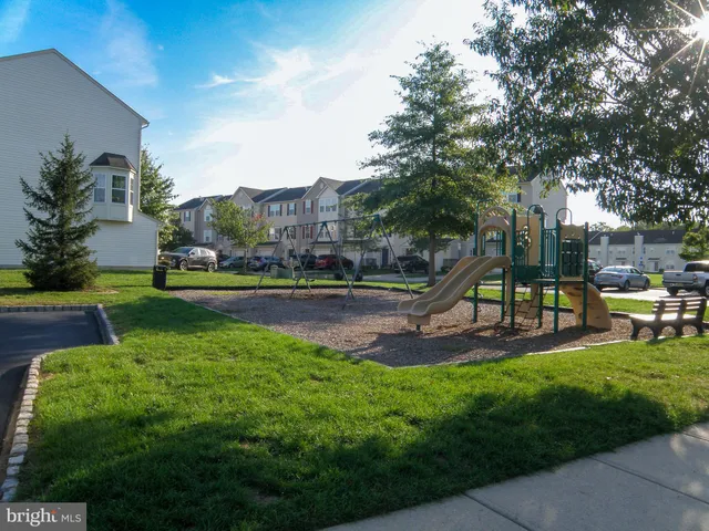 $325,000 | 505 Matisse Way, Williamstown, NJ 08094