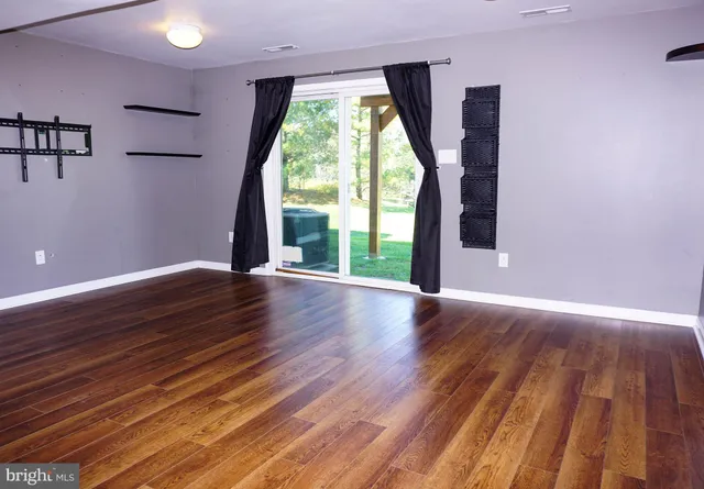 $325,000 | 505 Matisse Way, Williamstown, NJ 08094