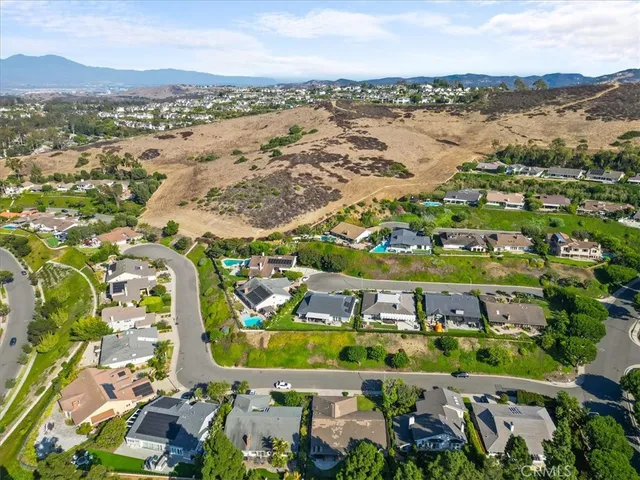 $7,800 | 19011 Glenmont Terrace, Irvine, CA 92603