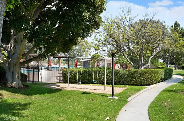 $7,800 | 19011 Glenmont Terrace, Irvine, CA 92603