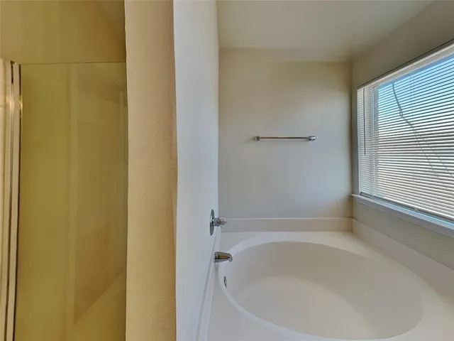 $2,395 | 8609 Fountainview Terrace, Fort Worth, TX 76053