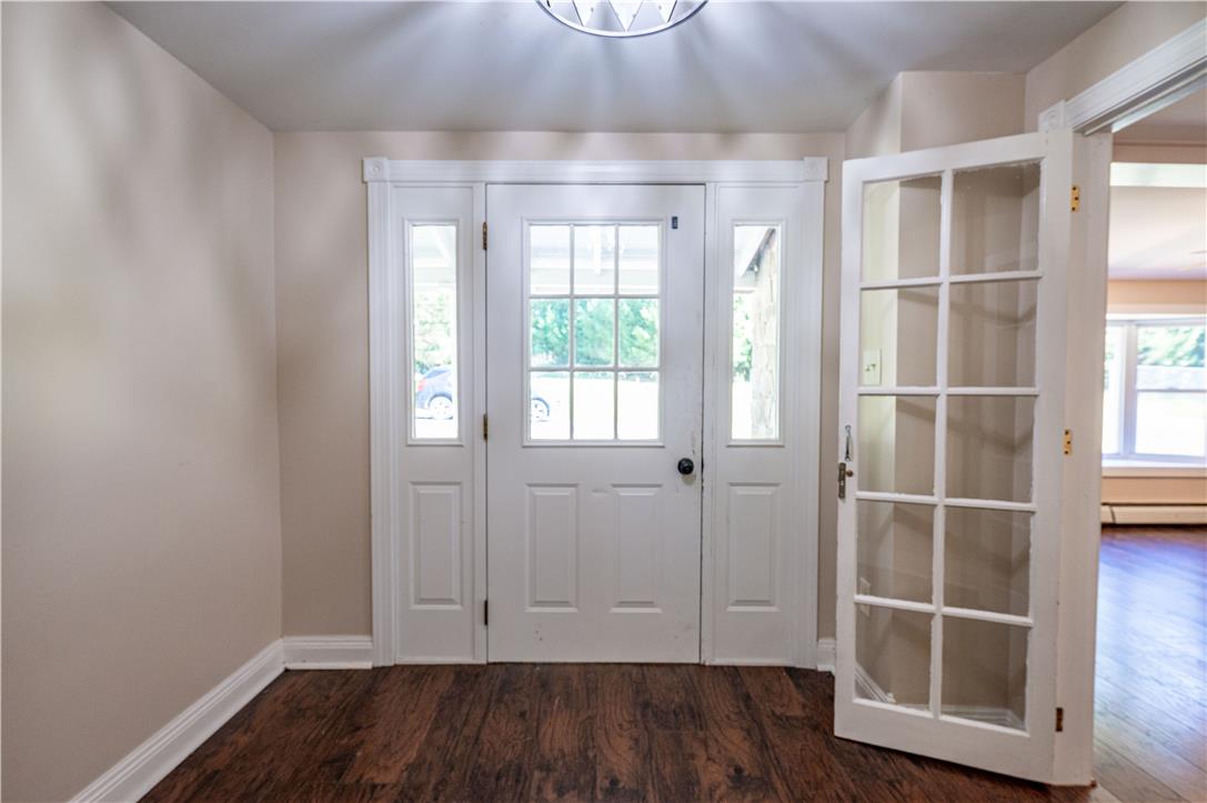 1206 Cherry Lane Road East Stroudsburg, PA 18301 - Photo 4 of 77 Gallery Image 4