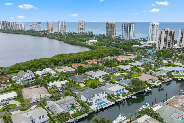 $6,950,000 | 1211 Gulfstream Way, Singer Island, FL 33404