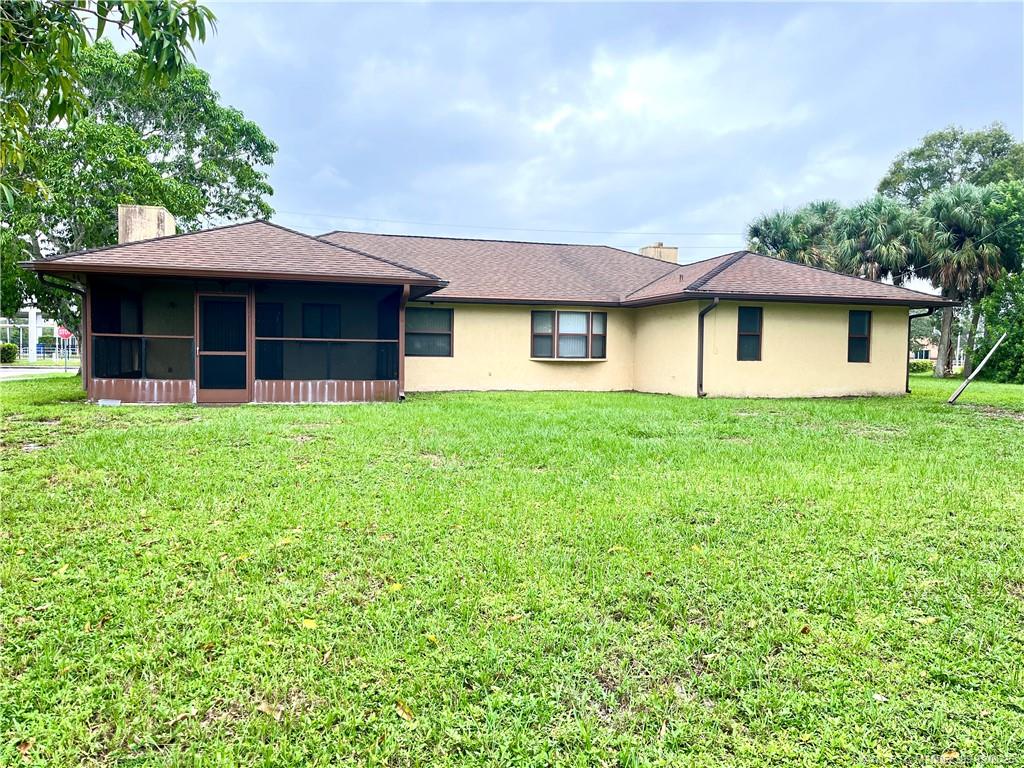 1025 Southeast 10th Street Stuart, FL 34996 - Photo 14 of 15