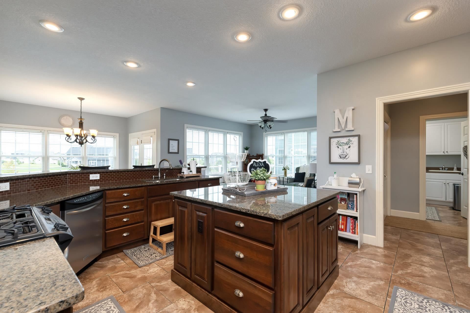 5551 Judge Road Bettendorf, IA 52722 - Photo 20 of 48 Gallery Image 20