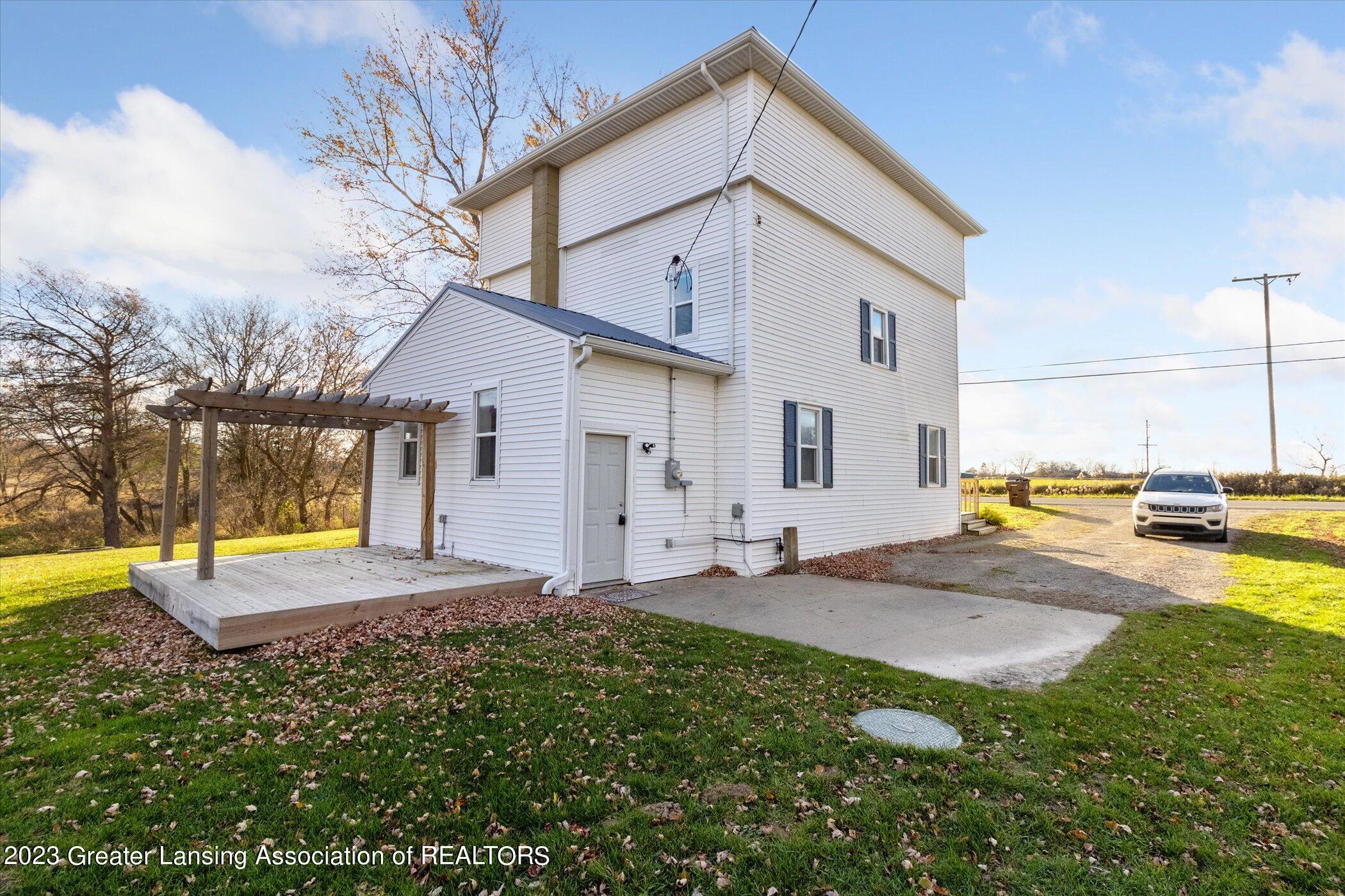 34-6823-W-Loomis-Rd-St-Johns-MI-48879-Wi