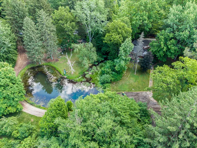 $599,900 | 6888 Ann Arbor Road, Jackson, MI 49201