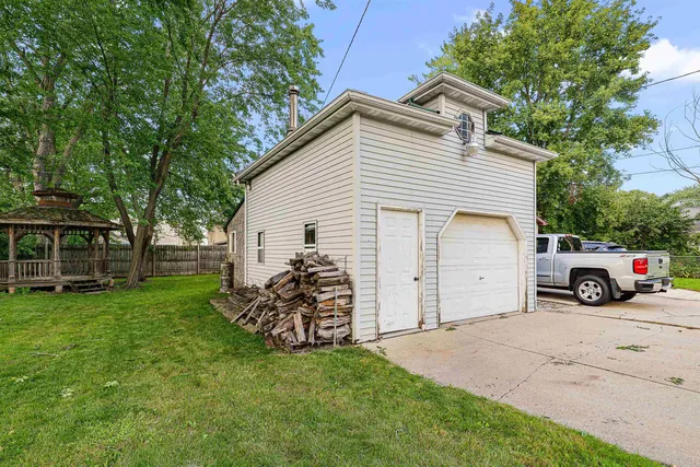 $214,900 | 285 4th Street, Fond du Lac, WI 54935