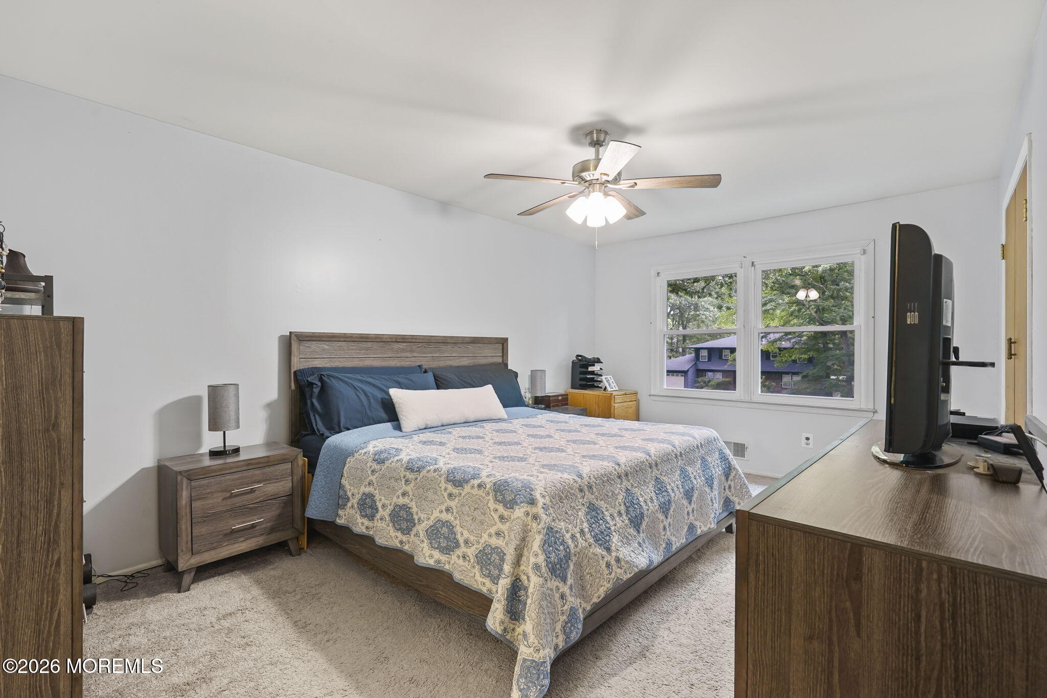 40 Eaglenest Road Freehold, NJ 07728 - Photo 15 of 32 15-web-or-mls-DSC06707
